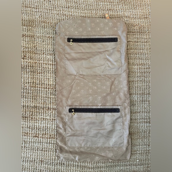 La Tour Eiffel Paris GARMENT BAG with zipper pockets - Picture 1 of 8